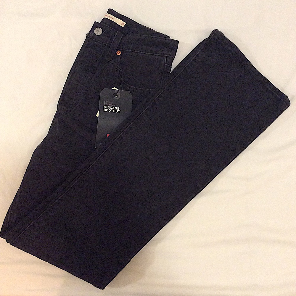 Levi’s Ribcage Bootcut Black Jeans